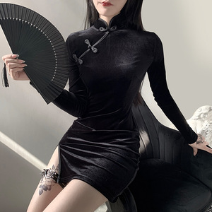 Retro long sleeve cheongsam sexy slit little black dress