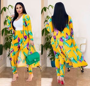 Long-sleeved print jacket and cape leggings two-piece suit